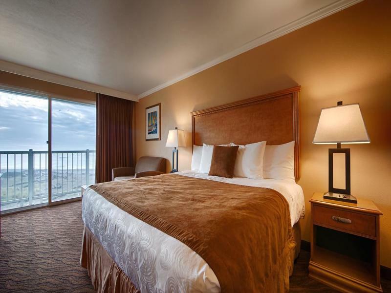 Hotel Beachfront 3*